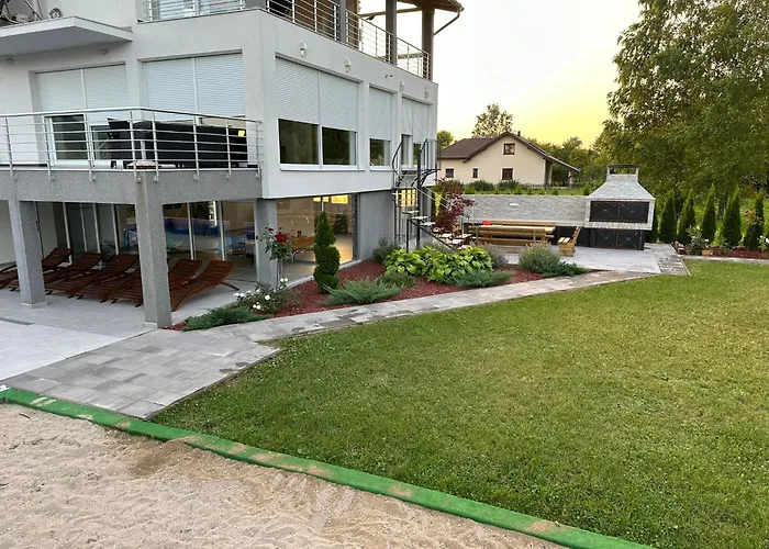 Summer Residence Una