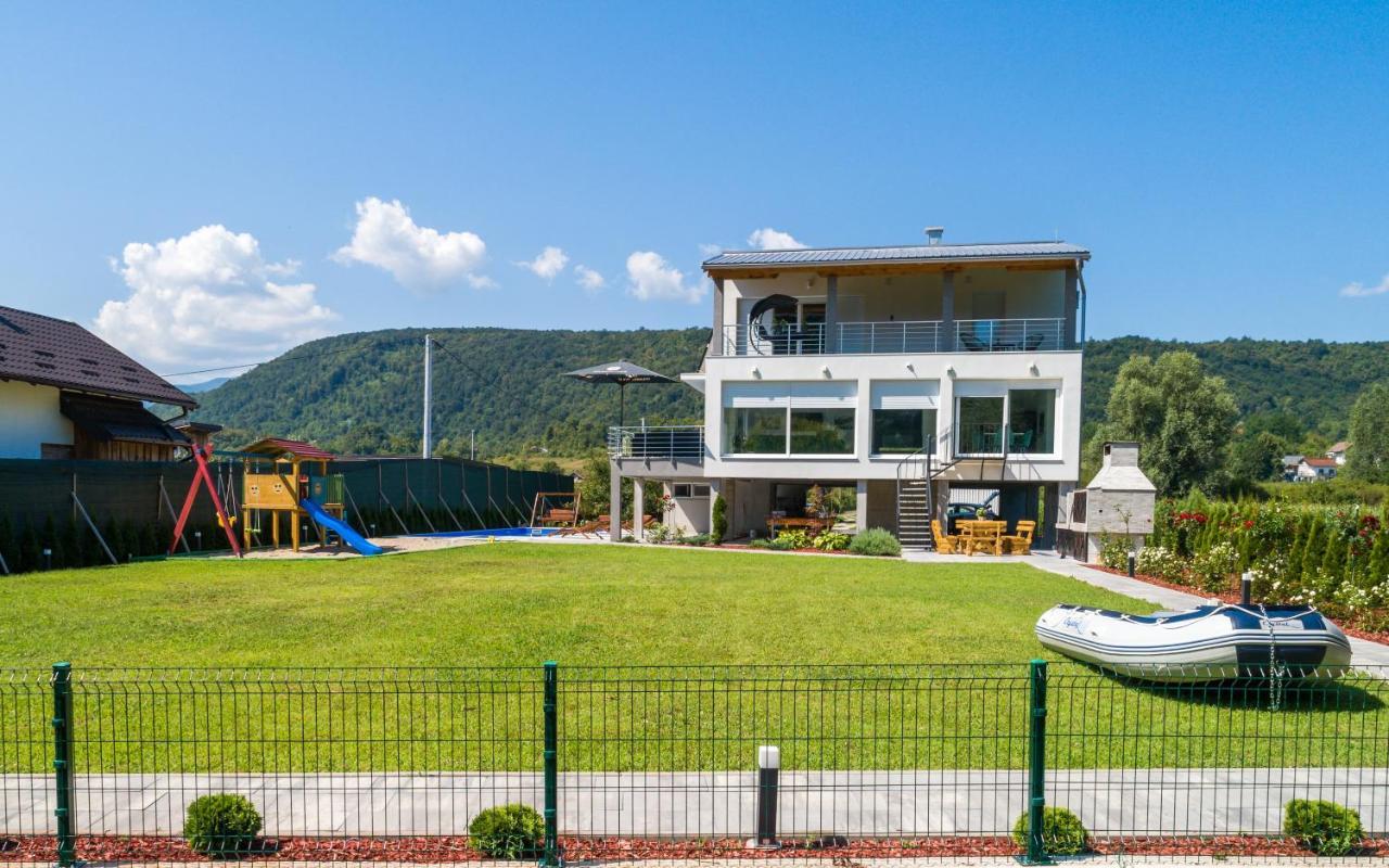 Summer Villa