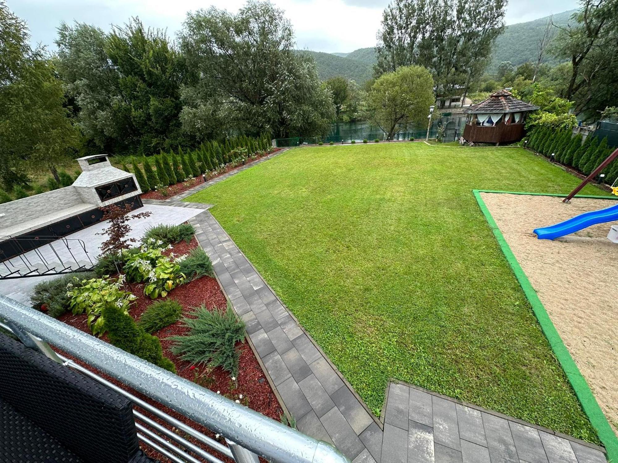 Villa Summer *
