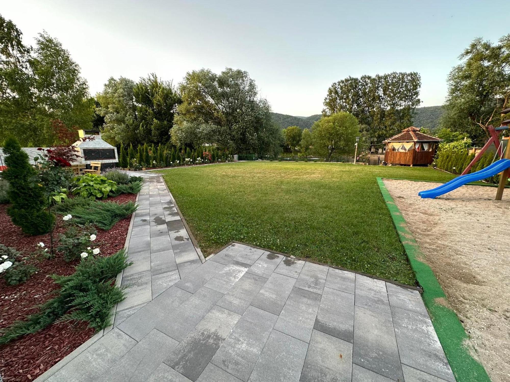 Villa Summer *